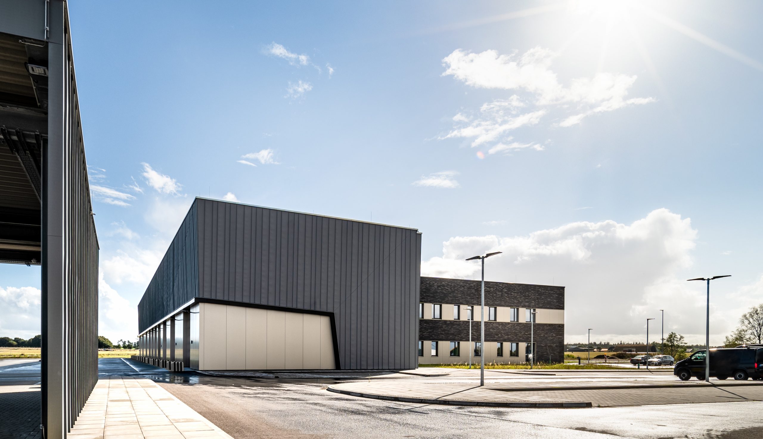 Bild Titelseite: Ausbildungszentrum | Schwesing